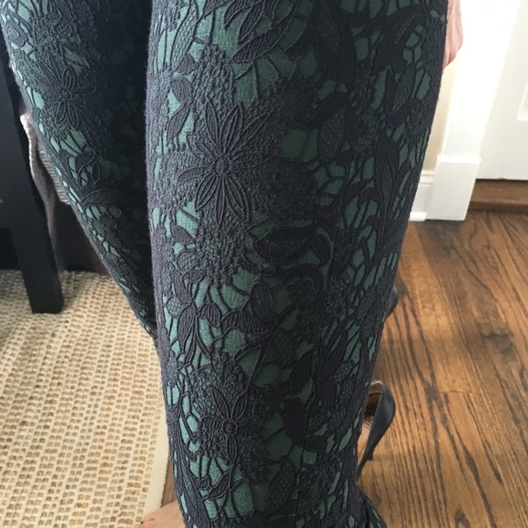 Lace skinny pants - Picture 2 of 3